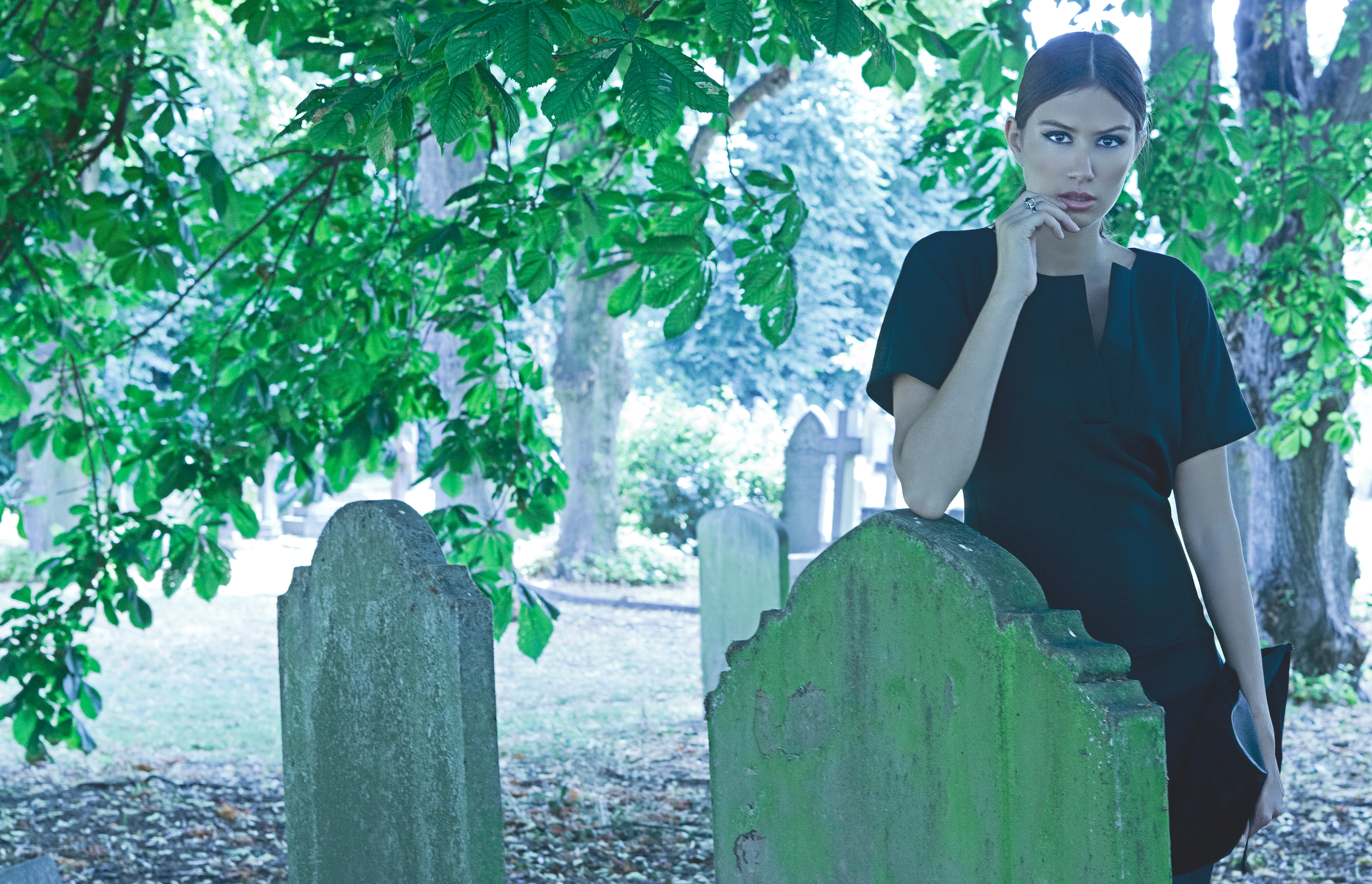 Fashion editorial photography — Black Widow for Spend In Magazine, by Esther Delgado, Barcelona fashion photographer
