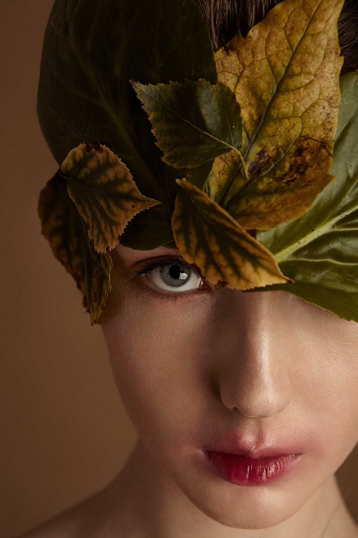 Fashion editorial photography — Fallen for Laud Magazine, by Esther Delgado, Barcelona fashion photographer