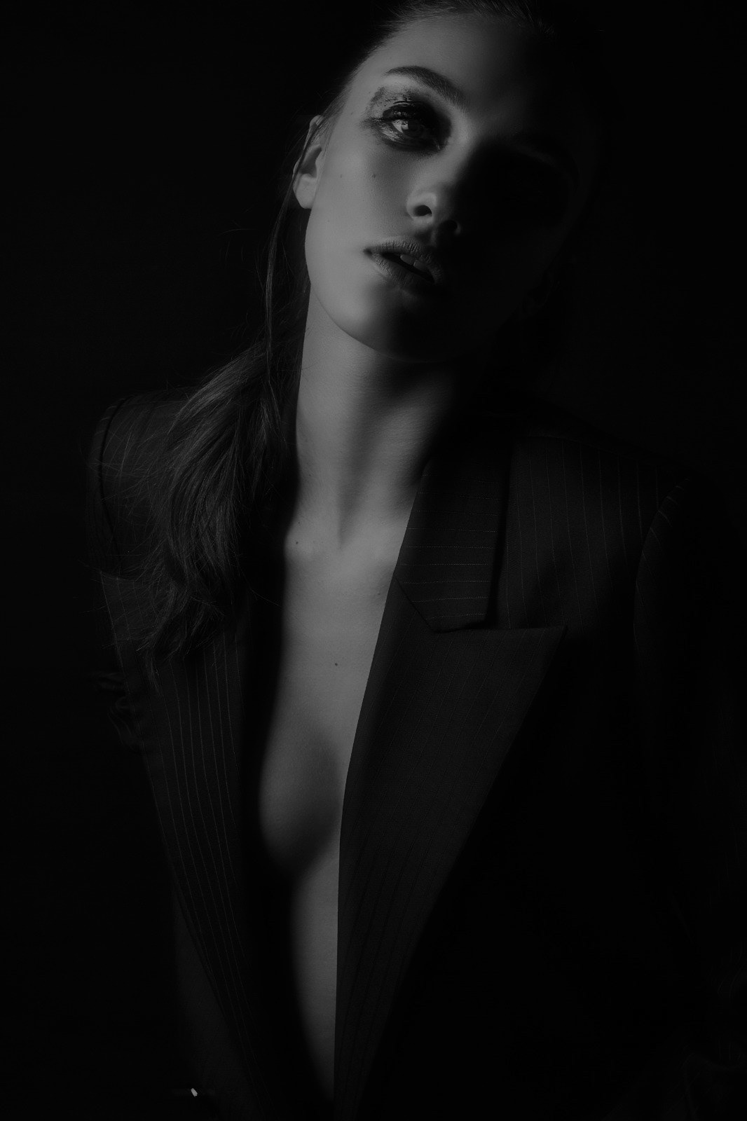 Fashion editorial photography — Hold Me Tight for Mob Journal, by Esther Delgado, Barcelona fashion photographer