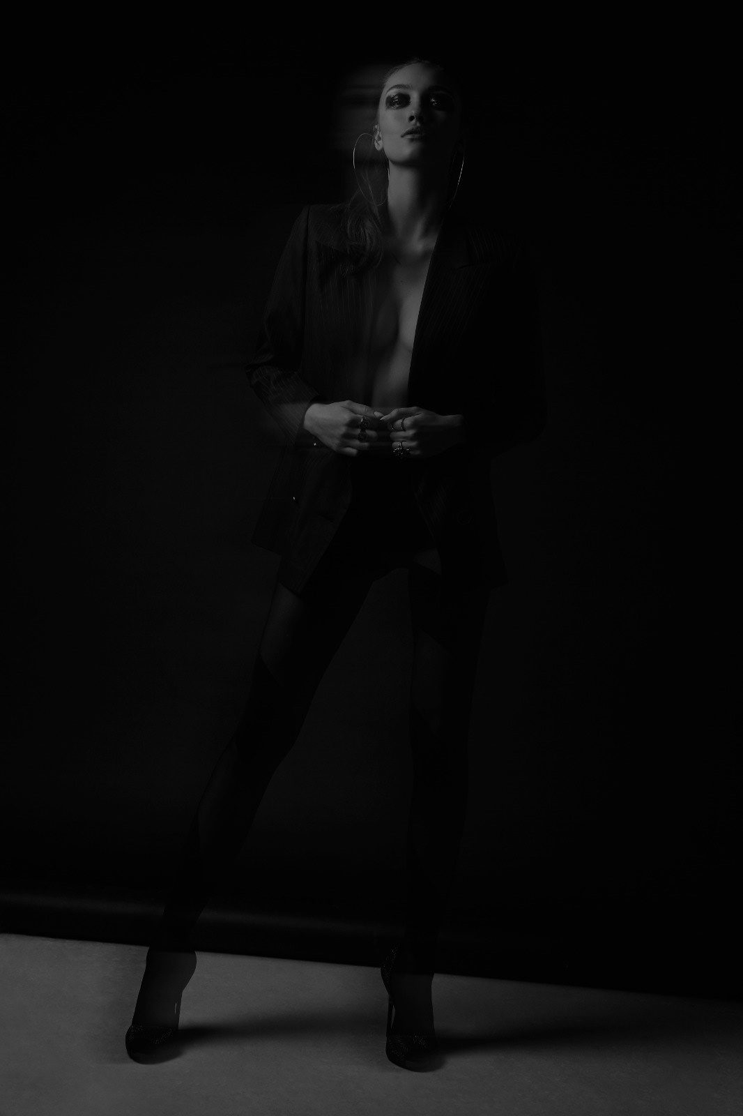 Fashion editorial photography — Hold Me Tight for Mob Journal, by Esther Delgado, Barcelona fashion photographer