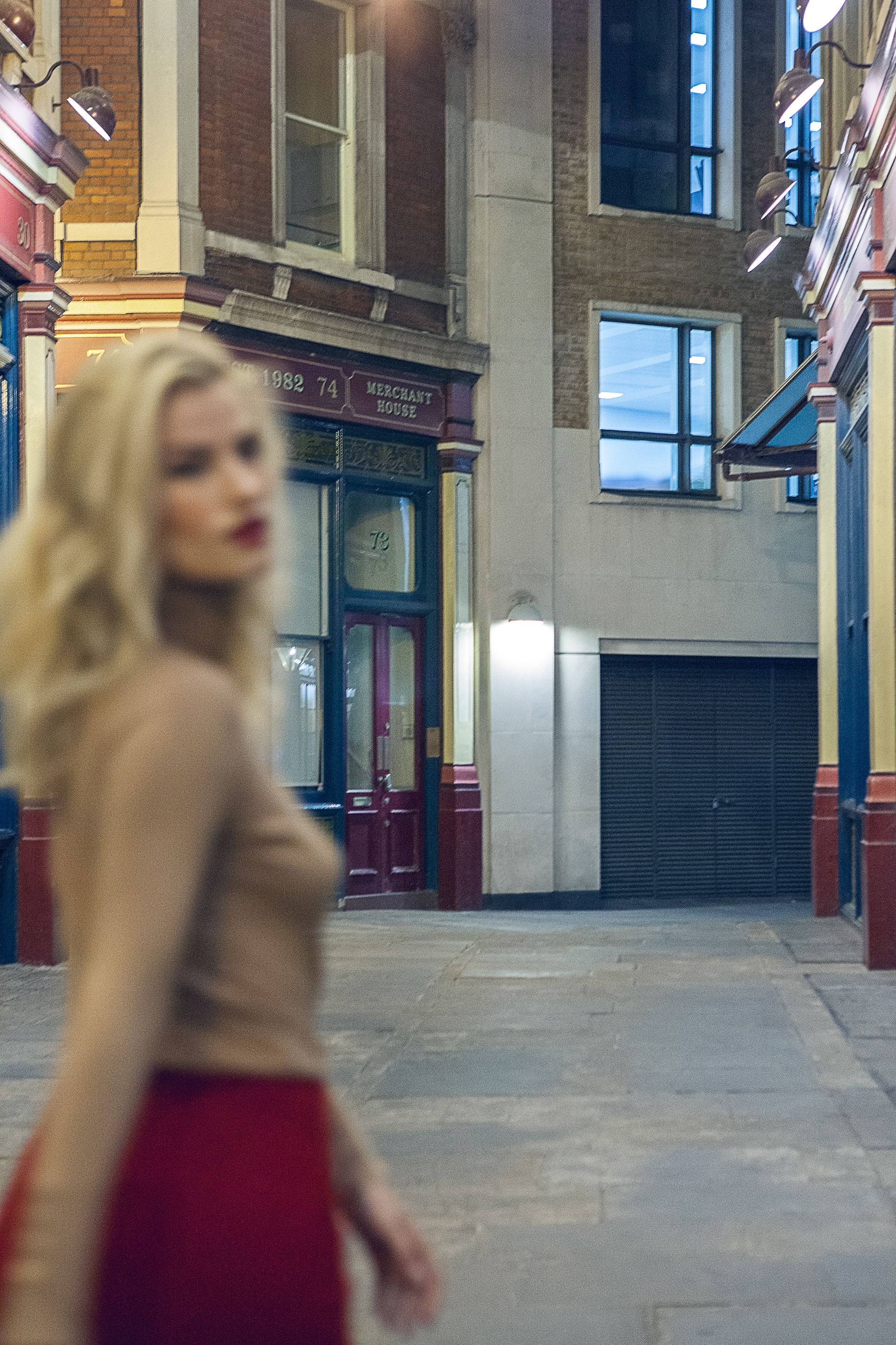 Fashion editorial photography — September Air for Keyi Magazine, by Esther Delgado, Barcelona fashion photographer