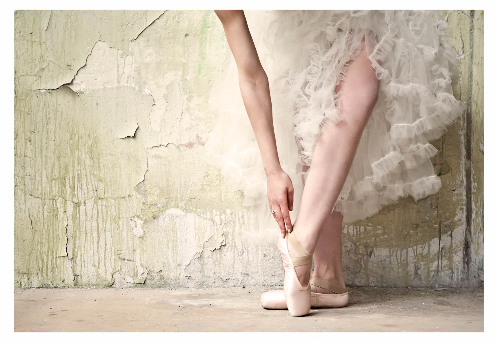Fashion editorial photography — Summer Dream Night for Sposa Moderna, by Esther Delgado, Barcelona fashion photographer