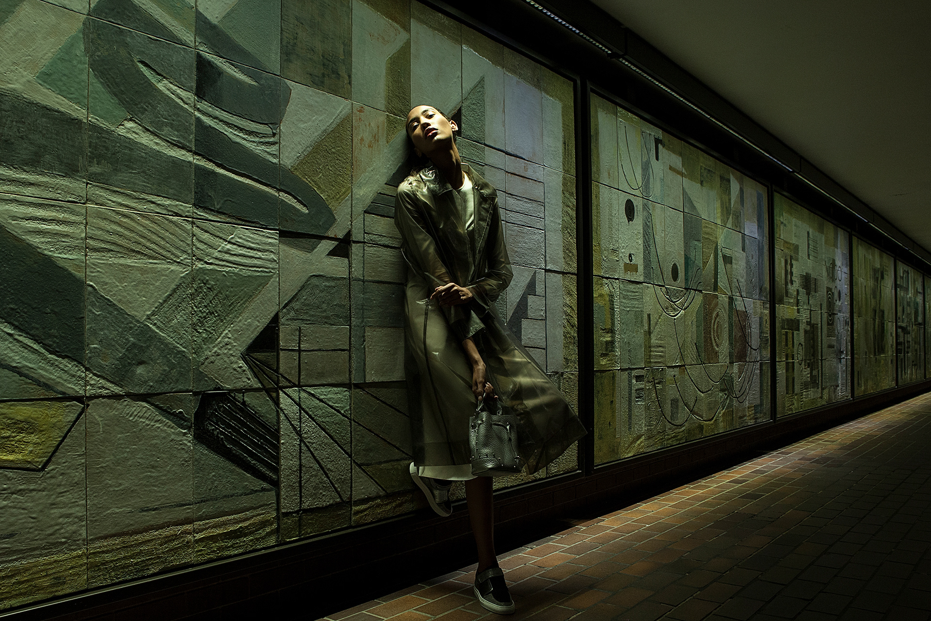 Fashion editorial photography — Vijana Malkia for Brunch Magazine, by Esther Delgado, Barcelona fashion photographer